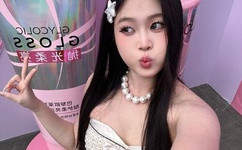 欧美亲胸揉胸膜下刺激免费视频